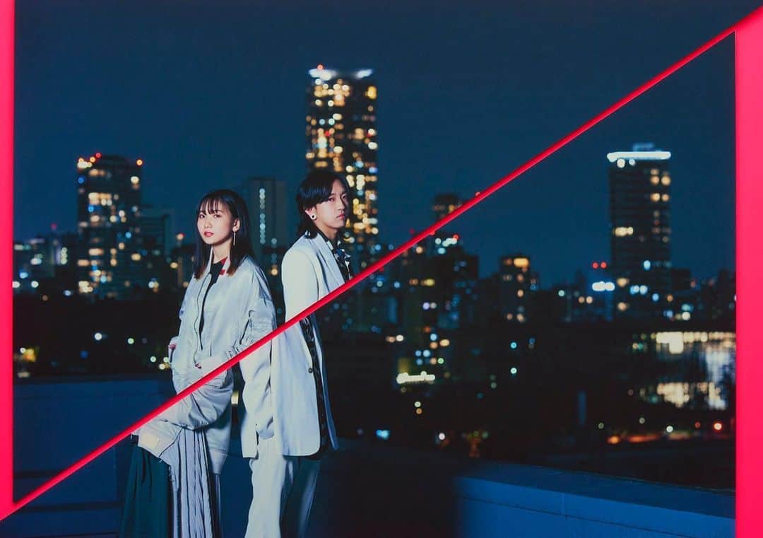 のインスタグラム：「B-PASS 3月号の表紙を飾らせていただいています🌃 撮り下ろし写真とインタビューをたっぷりと掲載いただいています。 是非手に取ってくださいね☺︎ stylist @stylist_fujimoto  hair make @youca1220」