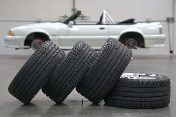 ケン・ブロックのインスタグラム：「Tires can take up a big chunk of your budget when you’re drifting at the grassroots level. So to help offset some costs, @ToyoTires and I are giving away a fresh set of Proxes Sport A/S tires to one lucky grassroots driver. These are the same tires we run on the Carcaine Destiny Fox Body for a good reason: they can take A LOT of abuse and many heat cycles (so, more seat time and less time spent changing tires!). Comment below and tell me how you intend to use a set of these Toyos and I will pick one winner this Friday right here on my IG. Make it good!」