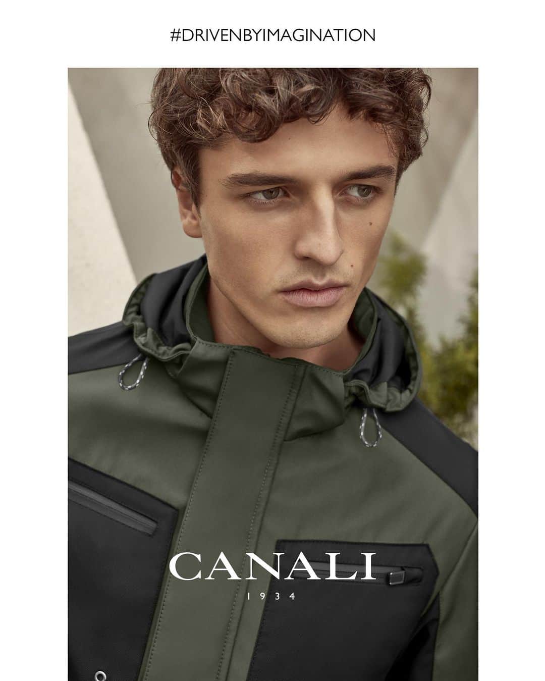 カナーリのインスタグラム：「Explore the new Canali Black Edition and discover the brand’s experimental laboratory. Link in bio.  Model: @albertoperazzolo  Photographer: @alessandro_burzigotti   #DrivenByImagination #CanaliSS21 #Canali1934 #MadeInItaly」