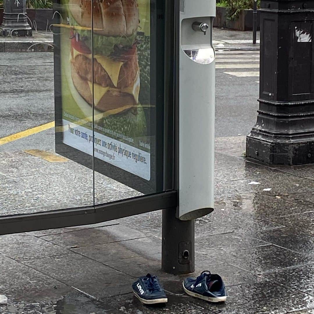 フィリップ・P・キーンのインスタグラム：「#lostsoles」
