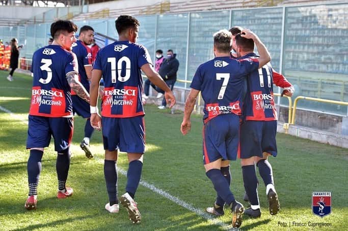 フェルナンド・ティッソーネのインスタグラム：「Seguimos nuestro camino +3... Rimaniamo sulla nostra strada +3 .... #forzataranto」