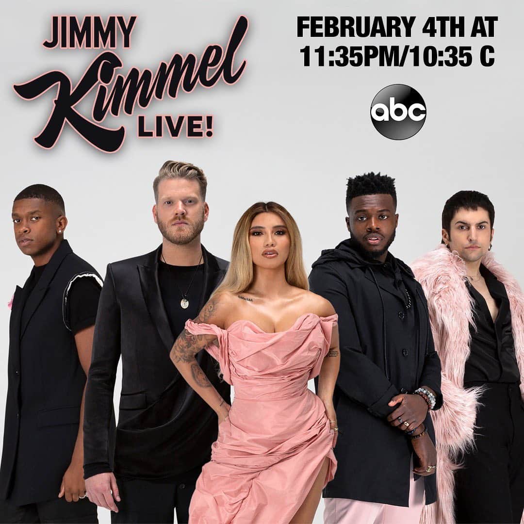 スコット・ホアイングのインスタグラム：「TOMORROW NIGHT ! 🥰」