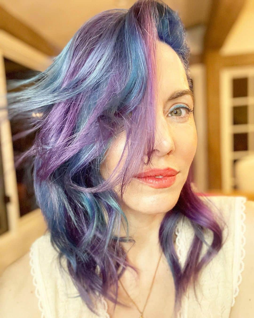 ウィットニー・カミングスのインスタグラム：「NOW WHAT 💜💜💜💜」
