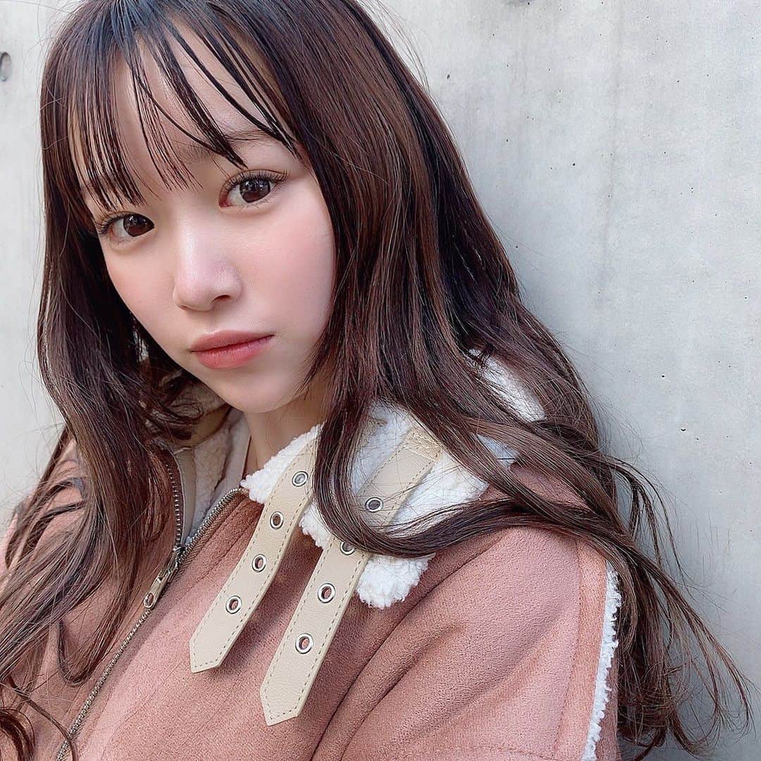 平野夢来（ゆぴぴ）のインスタグラム：「. お仕事前に急遽まつ毛してもらいました👀🤍 @mai__eyelash_  さん毎回有難う御座います🥰 . #平野夢来#ゆぴぴのコーデ#ゆぴぴ」