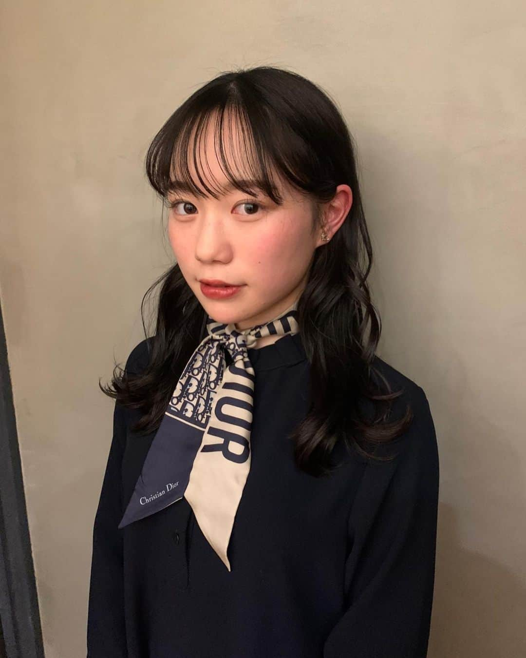 奥野莉瑛子さんのインスタグラム写真 - (奥野莉瑛子Instagram)「去年ブリーチしたからそれを活かして、 #透明感カラー をしてくれた🤍 めーちゃめちゃお気に入り♡ @uka363   カラーモデル募集してるからぜひぜひ行ってみてね〜‼︎🌱 気になる方はDMしてください😉  #ヘアカラー #サロン #サロンモデル #ブリーチ #ミスキャンパス関西学院 #mckg2020 #ootd #hairstyle #梅田美容室 #梅田サロン #茶屋町サロン」2月4日 14時21分 - okunorieko_