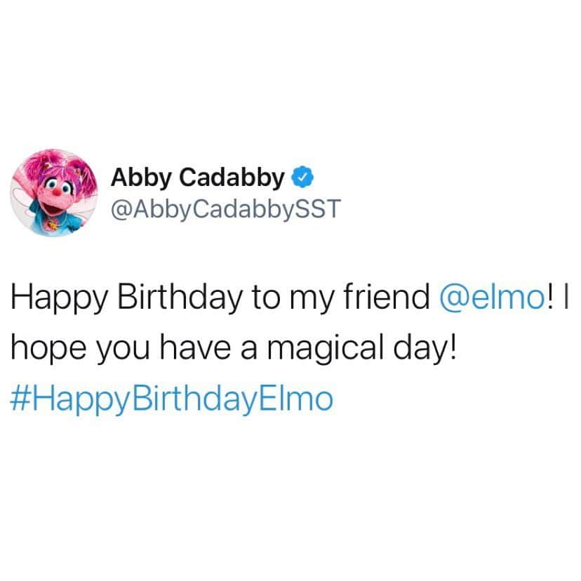 セサミストリートさんのインスタグラム写真 - (セサミストリートInstagram)「The party is just getting started! Wish @elmo a happy birthday in the comments! 🎉」2月4日 5時47分 - sesamestreet