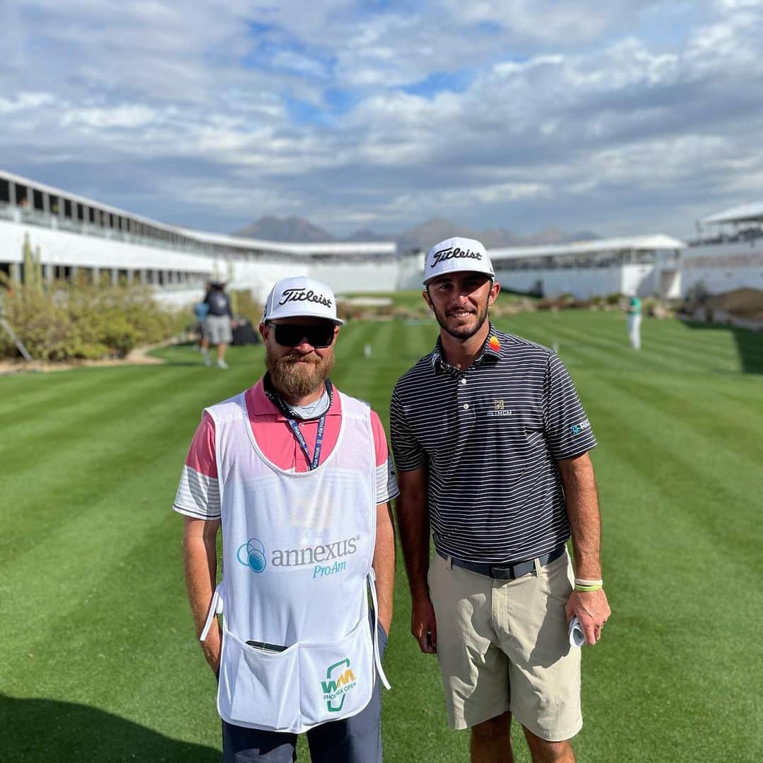 マックス・ホーマさんのインスタグラム写真 - (マックス・ホーマInstagram)「Stadium hole with my boy @greindiggity! #golf」2月4日 6時10分 - max.homa