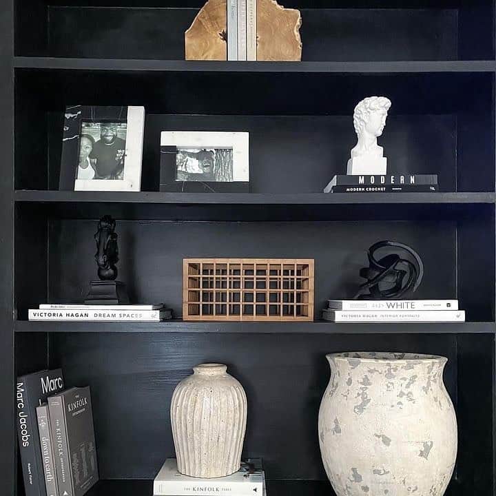 近藤麻理恵のインスタグラム：「The best part of developing a product line is seeing how it sparks joy in your homes. Thank you for sharing these photos of @thecontainerstore x @konmari.co – keep them coming and tag #TidyLikeMarie!」