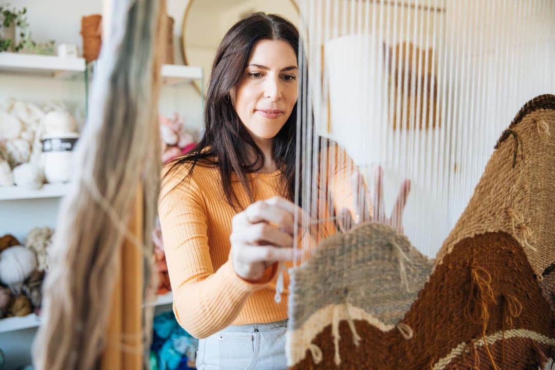 ローレン·ランドルフのインスタグラム：「A few more of the talented @farronfeiner at work.」