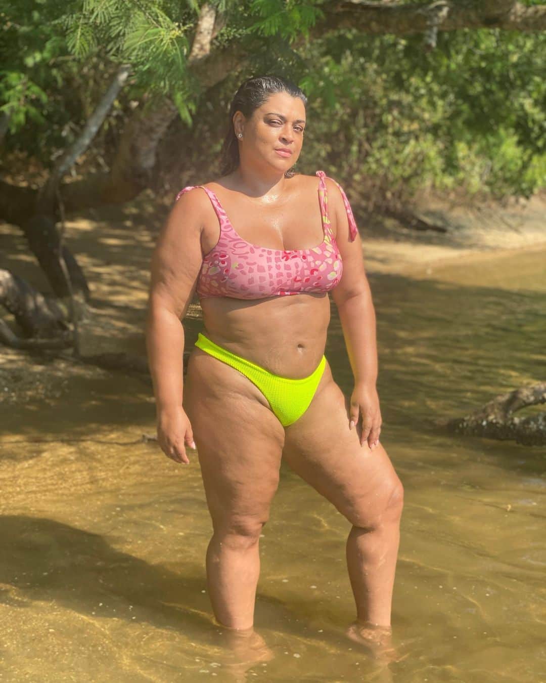 Preta Gilのインスタグラム：「Brincando com as peças da minha coleção by @soufeline #pretasendopreta」