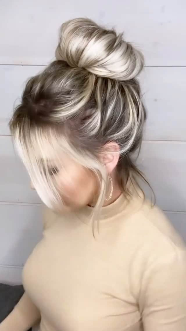 I N S T A B R A I Dのインスタグラム：「@jamielvandenberg dishing all the perfect hair tricks ... starting with this amazing bun hack 🤍」