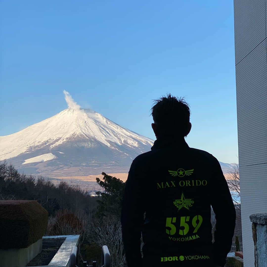 織戸学さんのインスタグラム写真 - (織戸学Instagram)「冬の富士山は、 さらにパワフル。  @#maxorido」2月4日 8時13分 - maxorido