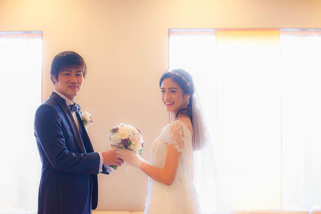 のインスタグラム：「【#スイスホテル花嫁 さまレポート】 輝かしい未来へ。 [#SwissotelBrides Report]  To a bright future. #スイスホテル南海大阪  #スイスホテルウエディング  #スイスホテルロマンス  #大阪結婚式  #ホテルウエディング  #ホテル婚  #なんば  #なんば駅  #swissotelnankaiosaka  #swissotelwedding  #swissotelromance  #osakawedding  #wedding  #hotelwedding  #osaka  #osakajapan」