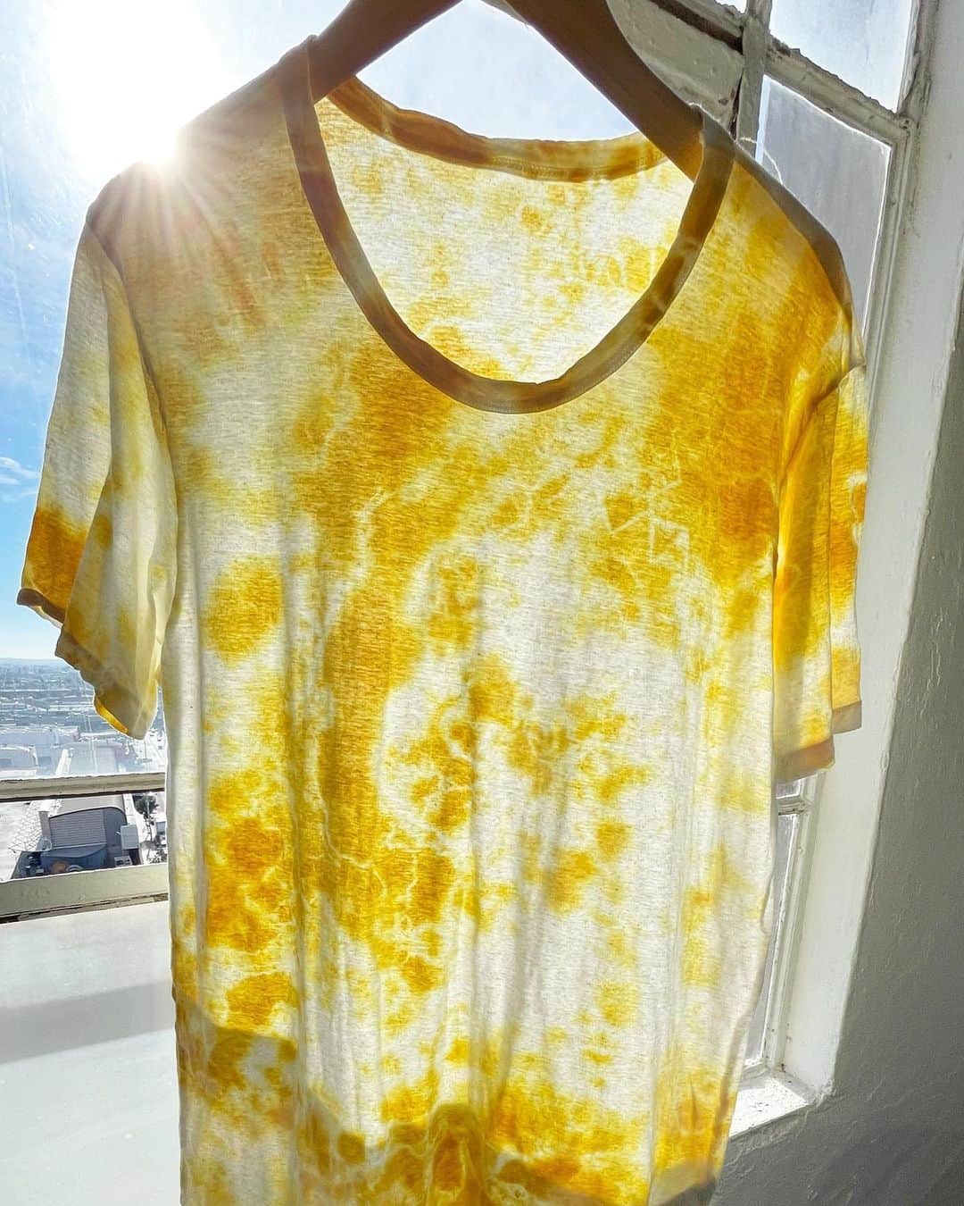 グロッサリーズのインスタグラム：「Hand-dyed with yellow flowers 🌼 [dyer’s rocket 🚀] Available online starting Monday.」