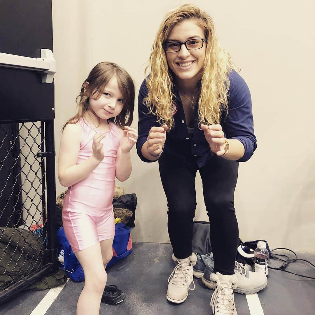 ヘレン・マロウリスさんのインスタグラム写真 - (ヘレン・マロウリスInstagram)「Happy National Girls & Women in Sport Day!!! #wrestling #olympics #tokyo2020 #teamusa #eastbaywomen #training #ngwsd #womeninsport #womenssports」2月4日 11時02分 - helen_maroulis