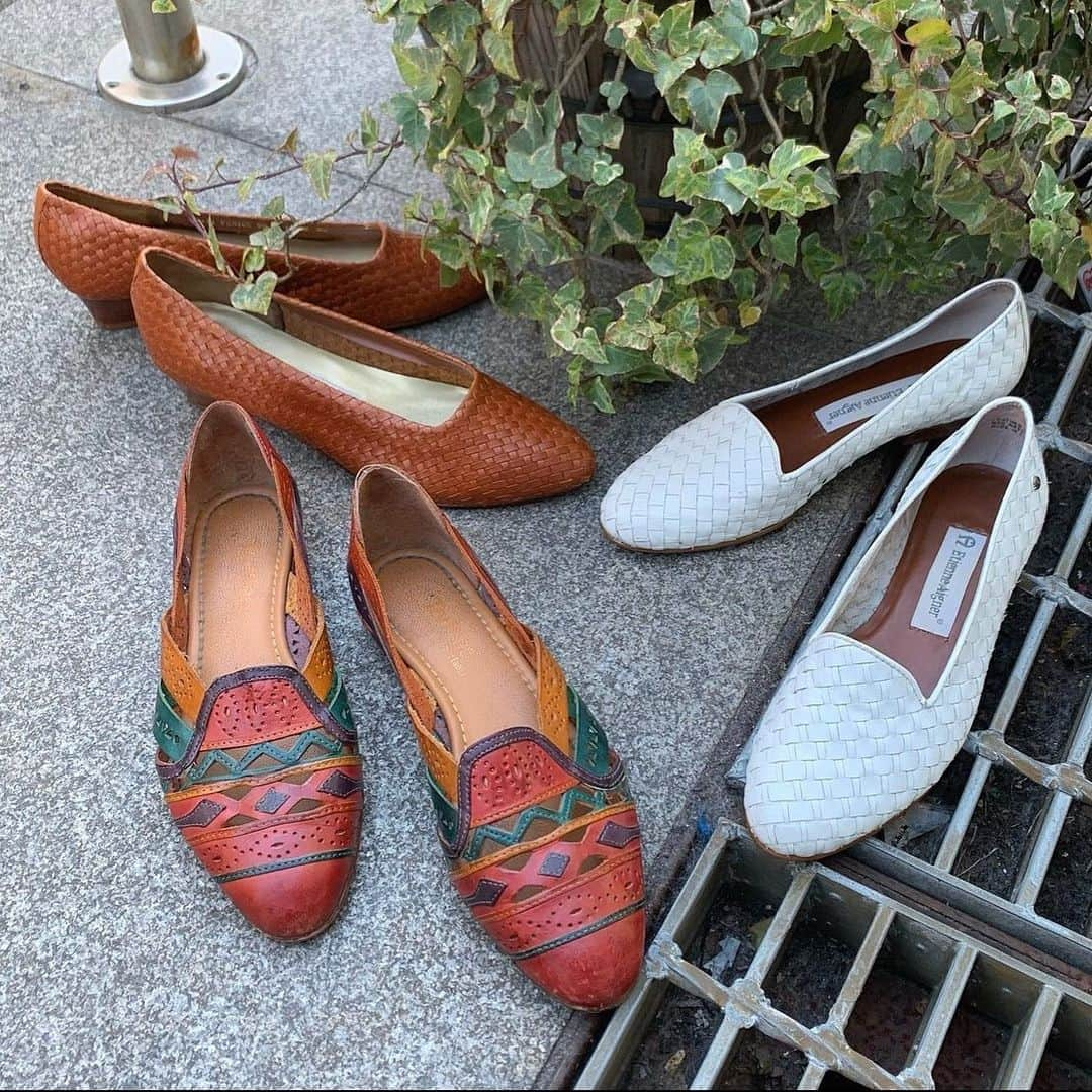 古着屋フラミンゴ下北沢店さんのインスタグラム写真 - (古着屋フラミンゴ下北沢店Instagram)「mesh pumps ㅤㅤㅤㅤㅤㅤㅤ ㅤㅤㅤㅤㅤㅤㅤㅤㅤㅤㅤㅤㅤ #古着 #古着屋 #下北沢古着屋 #下北沢古着 #メッシュパンプス #サンダル #tokyo #shimokitazawa #shimokitazawavintage」2月4日 12時32分 - flamingo_shimokitazawa