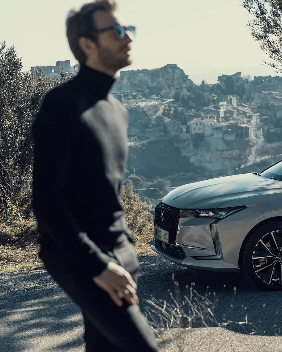 DS JAPAN Official Account of DS JAPANさんのインスタグラム写真 - (DS JAPAN Official Account of DS JAPANInstagram)「フランスでDS 4が発表されました。 ⠀ ⠀ Magnetic, Athletic and Refined. ⠀ DSの新モデルDS 4の世界をご体感ください。 ⠀ ⠀ ※日本への導入時期は未定です。 ⠀ ⠀ #DSautomobiles #DSオートモビル #SpiritofAvantGarde #DS4 #DS4Reveal」2月4日 12時38分 - ds_japan