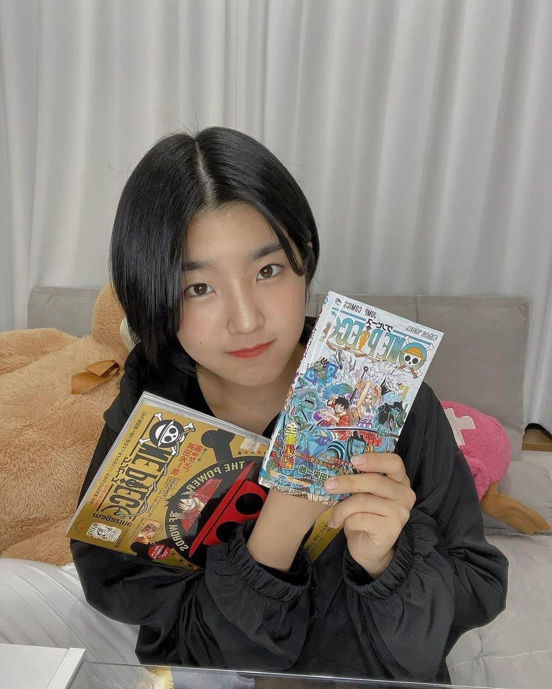 小島はなさんのインスタグラム写真 - (小島はなInstagram)「・ 今日はONE PIECEの新刊発売日!!! いや〜今回も今回とて最高でした!!尾田先生！！ ・ ONE PIECEしか勝たん!!💗 ・ Zepp Hanedaまであと24日!! ・ #アメフラっシ#小島はな#ONEPIECE#ワンピース#少年ジャンプ#尾田栄一郎 #ホップステップZepp」2月4日 22時40分 - amefurasshi_kojima_official_