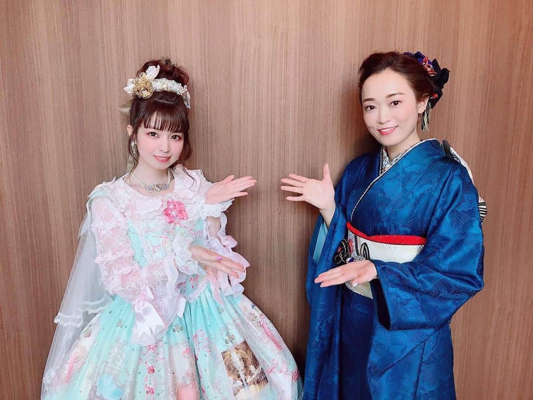 春奈るなのインスタグラム：「今日のお写真たち☺️✨✨ 同じ事務所のWakanaさんと司会をつとめてくださった桜庭大翔さん！ そして久しぶりにお会いできたMay'nさんとお写真を撮っていただきました☺️✨ 素敵な場所でみなさんとご一緒させていただけて、本当に嬉しかったです😌👏✨✨✨ ありがとうございました💜  #微博群英会」