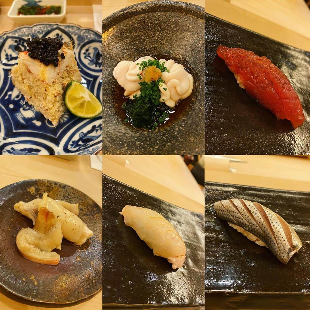 上本昌代のインスタグラム：「久々の贅沢お寿司🍣少しご飯を小さめにしてもらい完食✨シャリまで凄く美味しいお寿司って本当に幸せ🥰自粛中のストレスも吹っ飛びました。 相変わらず切り替えの速い自分に感心😋 こんな時に頑張って営業して皆んなに幸せを与えてくれている飲食店に感謝、感謝です🍀 美味しすぎて次回はもっとたくさん食べなきゃ〜ご馳走様でした💖 #鮨たかはし #寿司 #sushi #予約の取れないお店 #japanesefood #贅沢な時間 #ご馳走様でした #食の備忘録  #lucky #instafood #飲食店頑張れ #飲食店に感謝」