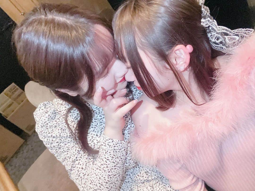 麻衣愛のインスタグラム：「みゅちゃんさん❤すきです❤みんなneonいってね、2.7ひめちイベントだよー！」