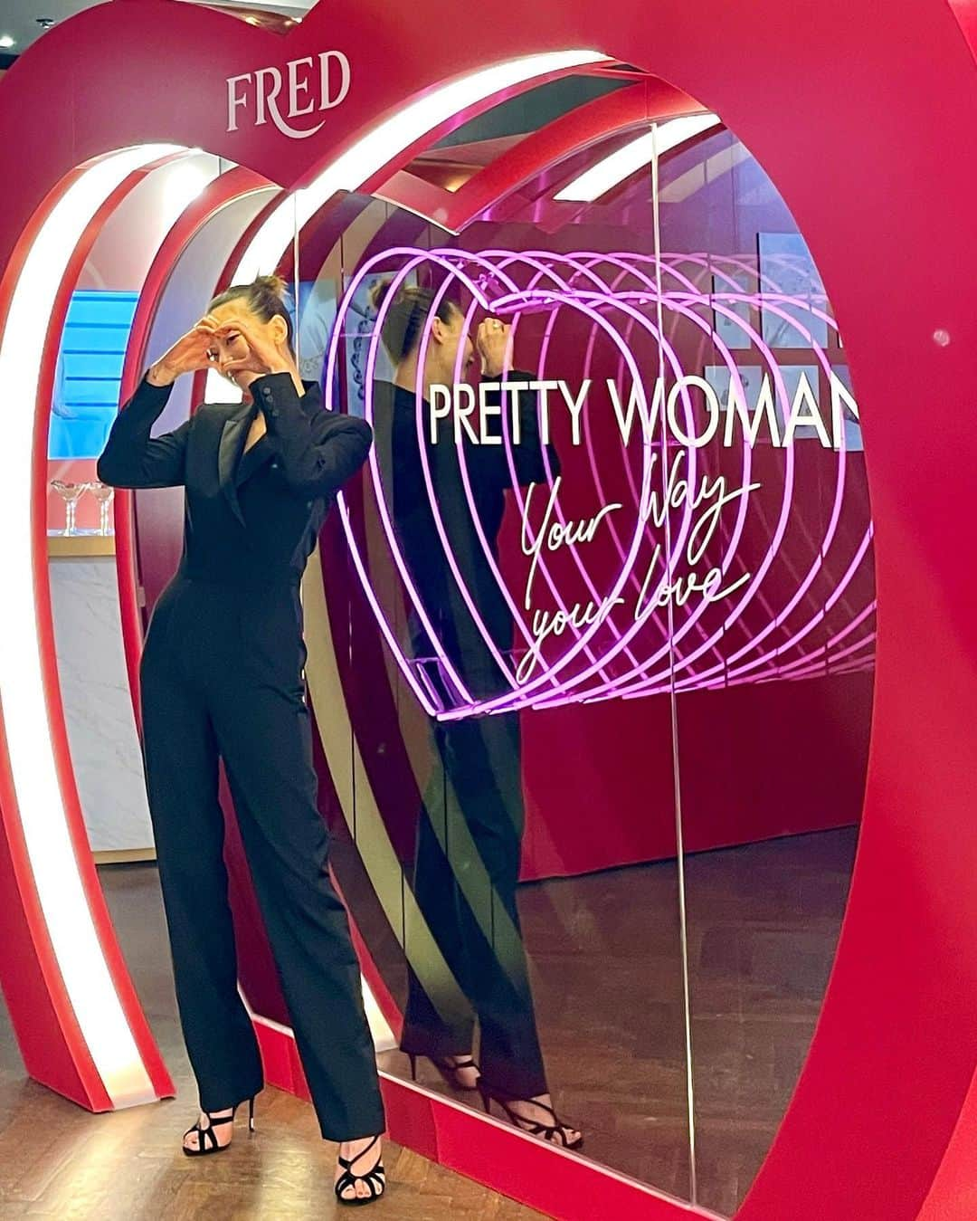 イ・ホジョンさんのインスタグラム写真 - (イ・ホジョンInstagram)「Pretty woman 🧚🏽‍♀️ #광고 #fredjewelry」2月4日 16時13分 - holly608