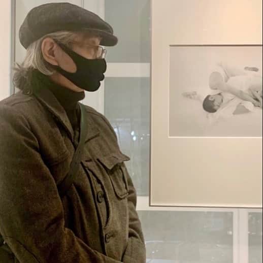 松本隆さんのインスタグラム写真 - (松本隆Instagram)「安珠が東京の兄の写真を送ってきた。同じ場所で同じカメラで撮ったといえ、発してるオーラが。」2月4日 17時03分 - takashi_matsumoto_official