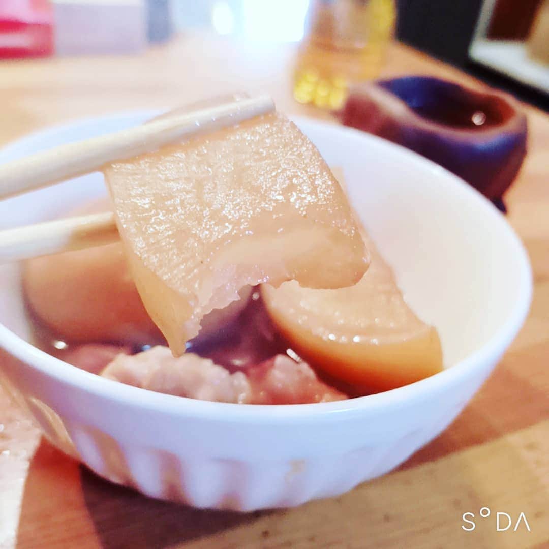 松本隆博のインスタグラム：「。 まいう～ (ダイコン役者)  マジ撃沈。 これで今日は仕上げるー  ～人生遊歩道～」