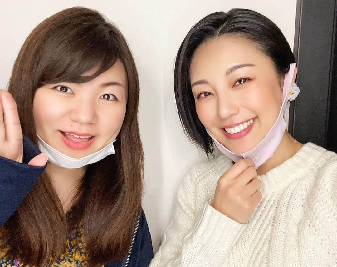 早瀬英里奈さんのインスタグラム写真 - (早瀬英里奈Instagram)「先日、ピアニストの めぐちゃん @megu__piano と何度か打ち合わせを重ねてきたことを形にする為に、新たな挑戦を開始しました🎹✴︎✴︎✴︎  お互いを守る為にコロナ対策は徹底しながら、今できる事を少しずつ˚✧₊  お昼は、めぐちゃんお手製の美味しいパスタを頂きました🍝💕 ※席は対面じゃなく斜めに席をずらして←ここ大事！  まだまだ試行錯誤しながらではありますが、楽しみながら頑張ります⭐︎⭐︎⭐︎  #ピアニスト #佐藤めぐみ #同い年 #新たな #挑戦 #楽しみながら #頑張る #お手製 #パスタ #ご馳走様でした  #お互いを守る為 #コロナ対策  #早瀬英里奈」2月5日 0時08分 - erina.hayase