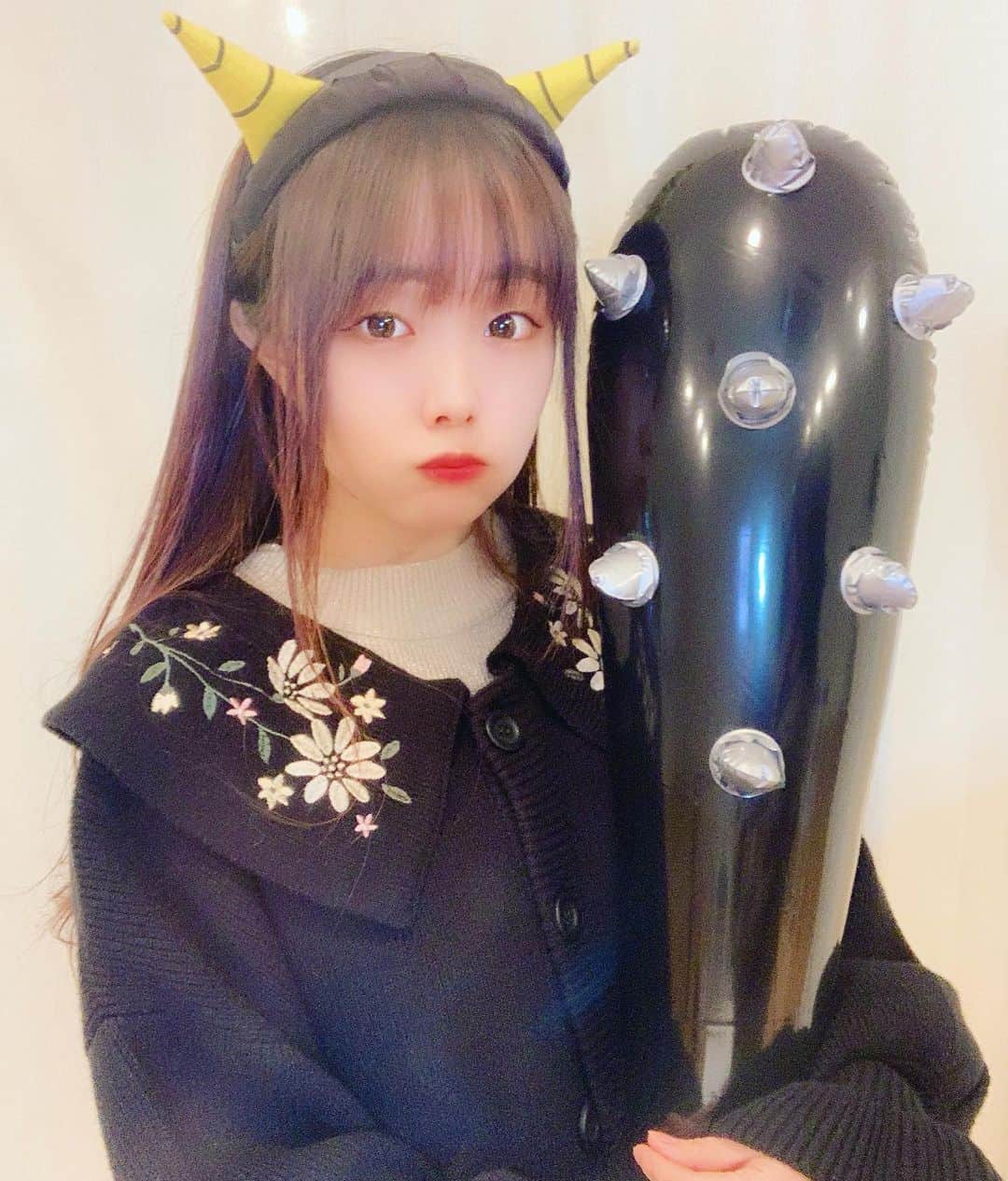 Dorothy Little Happyのインスタグラム：「おばんべこ ・ ・ 鬼は外〜 福は内〜 ・ 皆さん、鬼は退治できましたか？ ・ べこ鬼は悪いことしないのでお家に入れてください。 おねがいします🥺 ・ ・  ドロシー節分では かわいい赤鬼ちゃんが誕生しましたね😍ｳﾌﾌ ・ ・ 瑚白 #dorothylittlehappy  #節分」