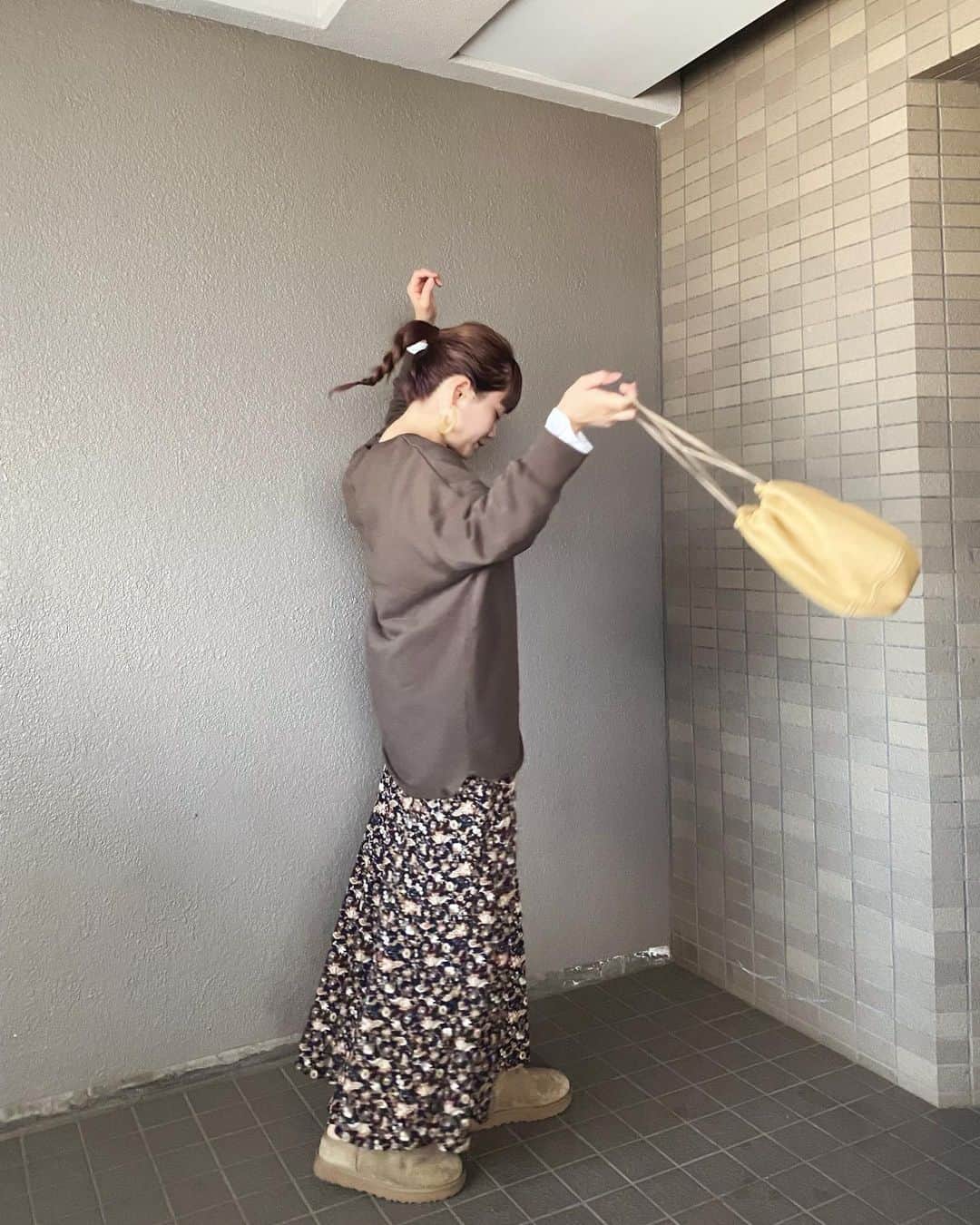 高山直子さんのインスタグラム写真 - (高山直子Instagram)「茶🤎 わかるものはタグ付けしてます🏷  #おとなふくとこどもふく_」2月4日 19時35分 - nao_70koro