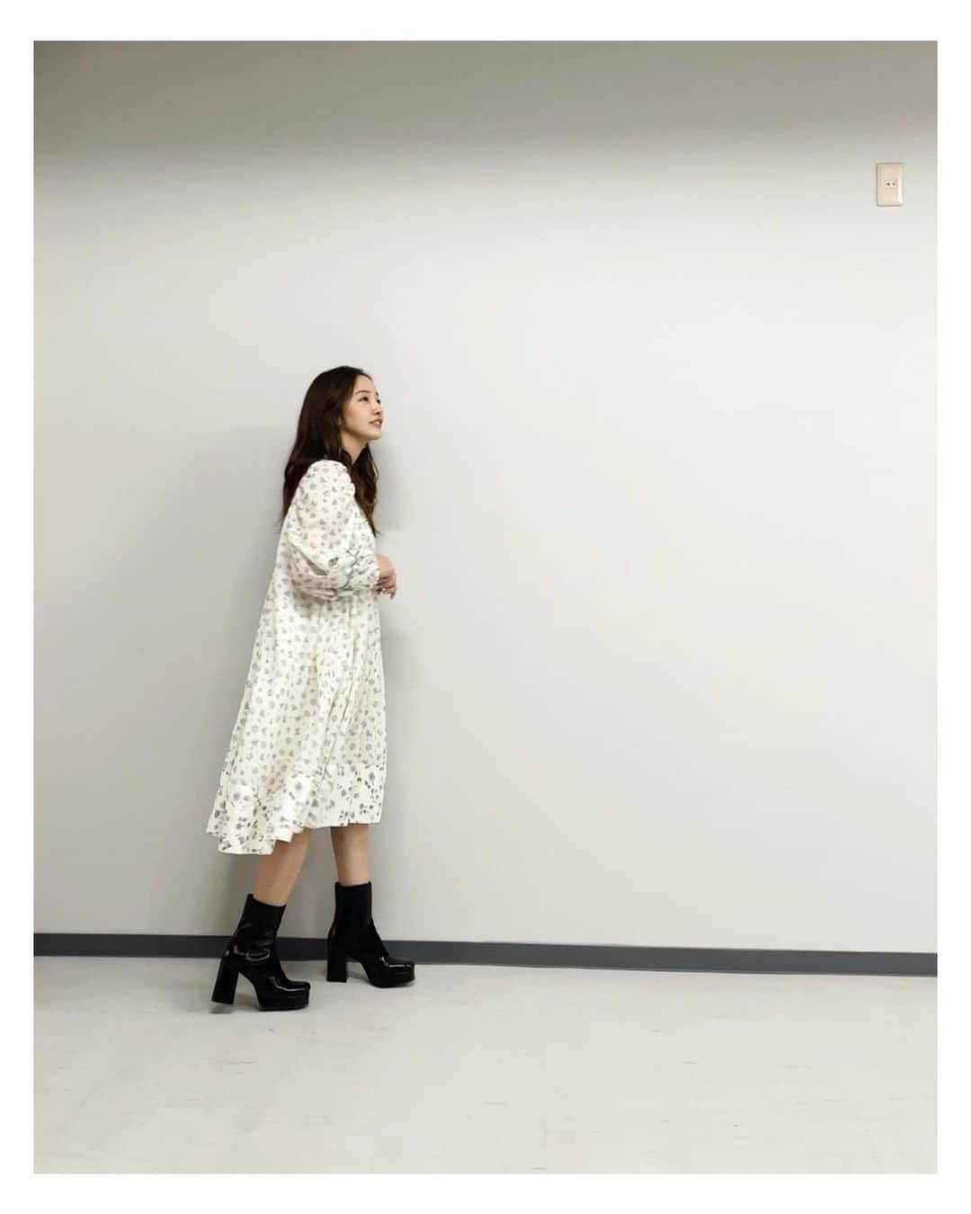 板野友美さんのインスタグラム写真 - (板野友美Instagram)「本日、２月4日　20:00〜放送の TBS『ダンナの昼顔』に出演します🐥  是非ご覧くださいꪔ̤̱  衣装は @seebychloe  #旦那の昼顔」2月4日 19時41分 - tomo.i_0703