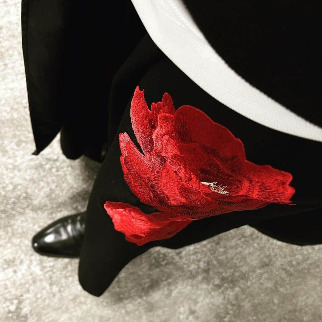 内田雄馬さんのインスタグラム写真 - (内田雄馬Instagram)「新しい服は気分がよい #今日の服  #パンツ」2月4日 19時58分 - i_am_yumauchida