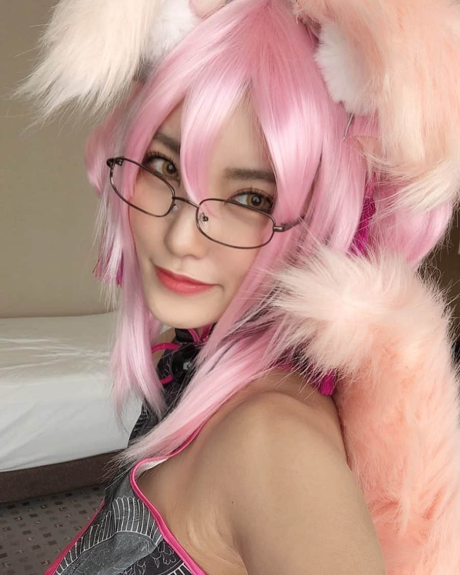 東条蒼のインスタグラム：「＊ ・ ・ 今日はコスプレの現場でした！ ・ ・ まず1着目は、 #FGO #コヤンスカヤ　#タマモヴィッチ  ・ ・ メガネのキャラをやらせたかったと言われて、とても嬉しかった🤍 ・ ・ どうですか？似合ってますか？？ ・ ・ 初のちゃんとしたコスプレ、とても楽しかった。。。 ・ これからも、もっとやりたい。。 ・ ・ ・ #コスプレ ・ ・ #ファンディング #ラポルノファンディング ・ #撮影会#東条蒼 #クルーズグループ #セクシー女優 #av女優 #メガネ女子 #黒髪 #ショートヘア #あおたん　#teamメレンゲ #followｍe #following #japan #girl #photooftheday #tagsforlikes #instalike  #台湾 #香港 #粉我 #拍照 #照片 #人像攝影」