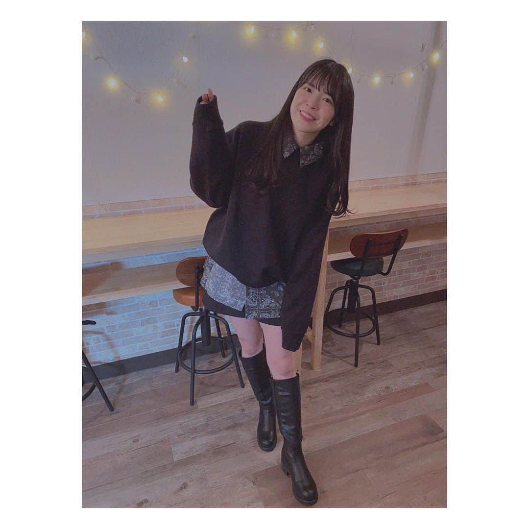 松崎博香のインスタグラム：「. みんなはどんな1日を過ごしてた？  みんなに早く会いたいなぁ🐼 と思いながらスタマリちゃんは リハーサルな1日でした🐟  #すまふら🌼 新作着てみたよ✌🏻 販売日は決まったらお知らせするね🍙 #오오티디 #오오티디룩 #오오티디패션 #koreanfashion #お洒落さんと繋がりたい」