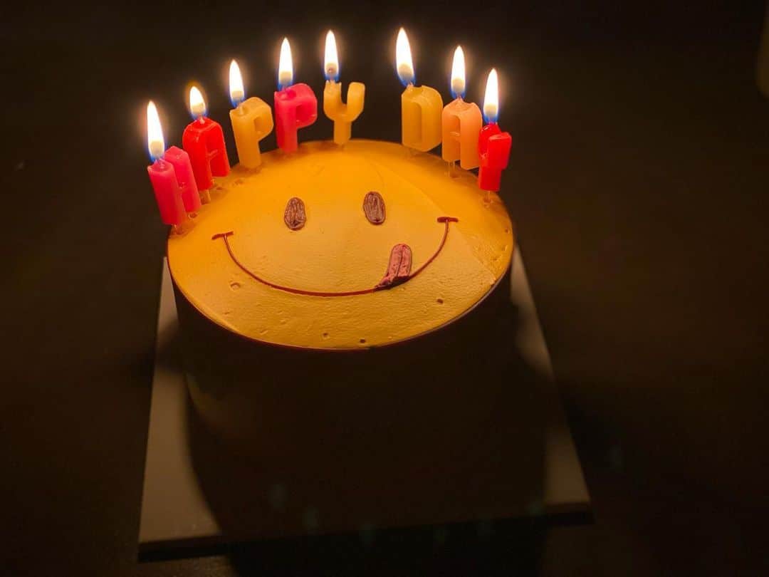 ジヨン さんのインスタグラム写真 - (ジヨン Instagram)「:)」2月4日 21時44分 - jiyeon2__