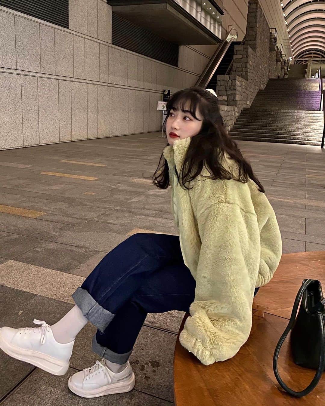 河﨑莉奈のインスタグラム：「good night🪐🤍」