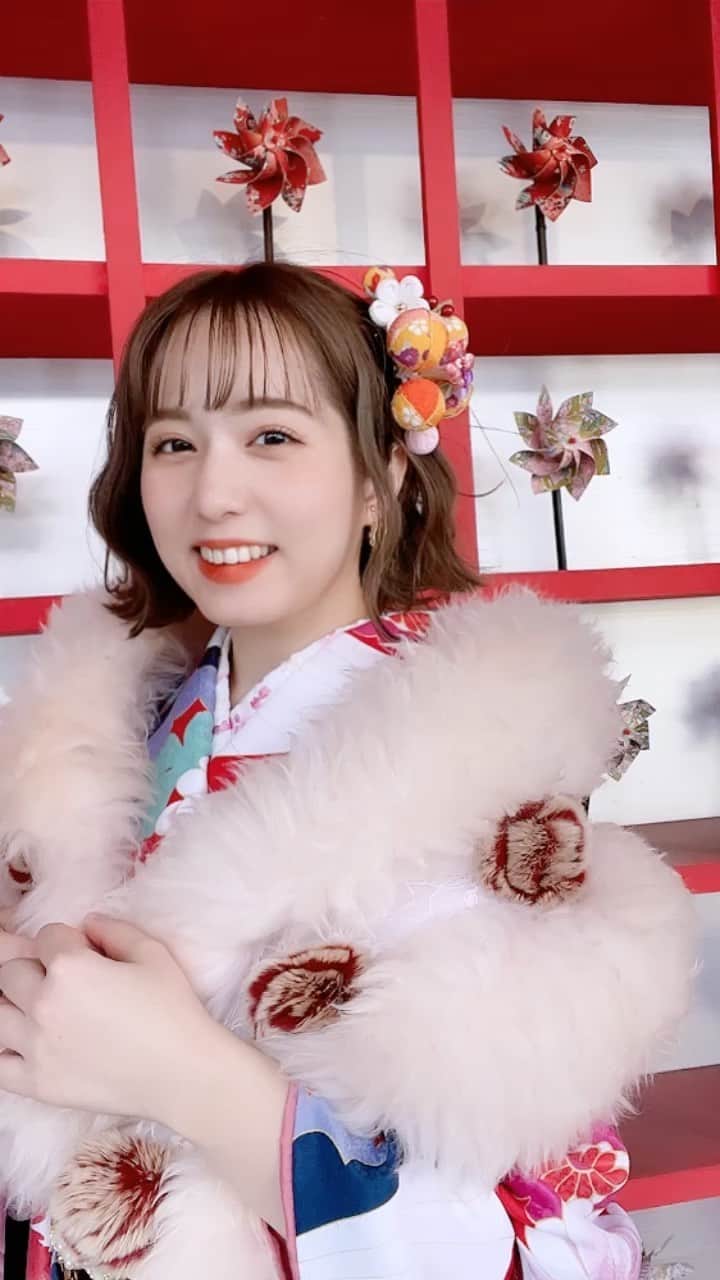 前田美里のインスタグラム：「もうすぐ25歳の振袖。 . #振袖 #kimono #浅草 #ヲタク #日向坂46 #櫻坂46」