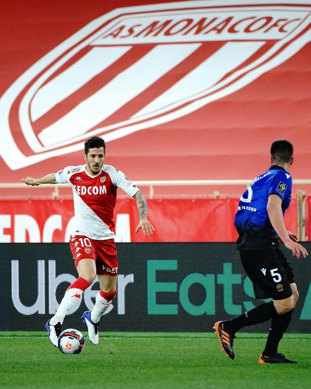 ステヴァン・ヨヴェティッチのインスタグラム：「#ASMNice 2-1 🔥🇲🇨 #Derby @asmonaco @ligue1ubereats」