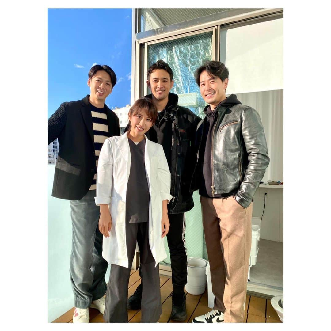 江口雅也さんのインスタグラム写真 - (江口雅也Instagram)「@azabu10mskinclinic さんで ハイフ受けさせてもらってきました。 歳のせいか、浮腫みが気になるお年頃。  初ハイフで、皮膚の最深層まで超音波で施術していただき、リフトアップと肌色まで良くなってる！！  加齢は防げないけど、老化は防げる。実感させていただきました。  先生方もきさくで穏やかで、癒される事間違い無しです😊  たつひろさん、ご紹介有難うございました。  麻布十番えむスキンクリニック  @azabu10mskinclinic  ☝️詳しくはこちらから！  #mensmodel  #malemodels  #asianmodel  #エステ #ハイフ #美容 #メンズ美容 #おすすめ美容 #麻布十番 #スキンクリニック」2月4日 21時59分 - masaya0429