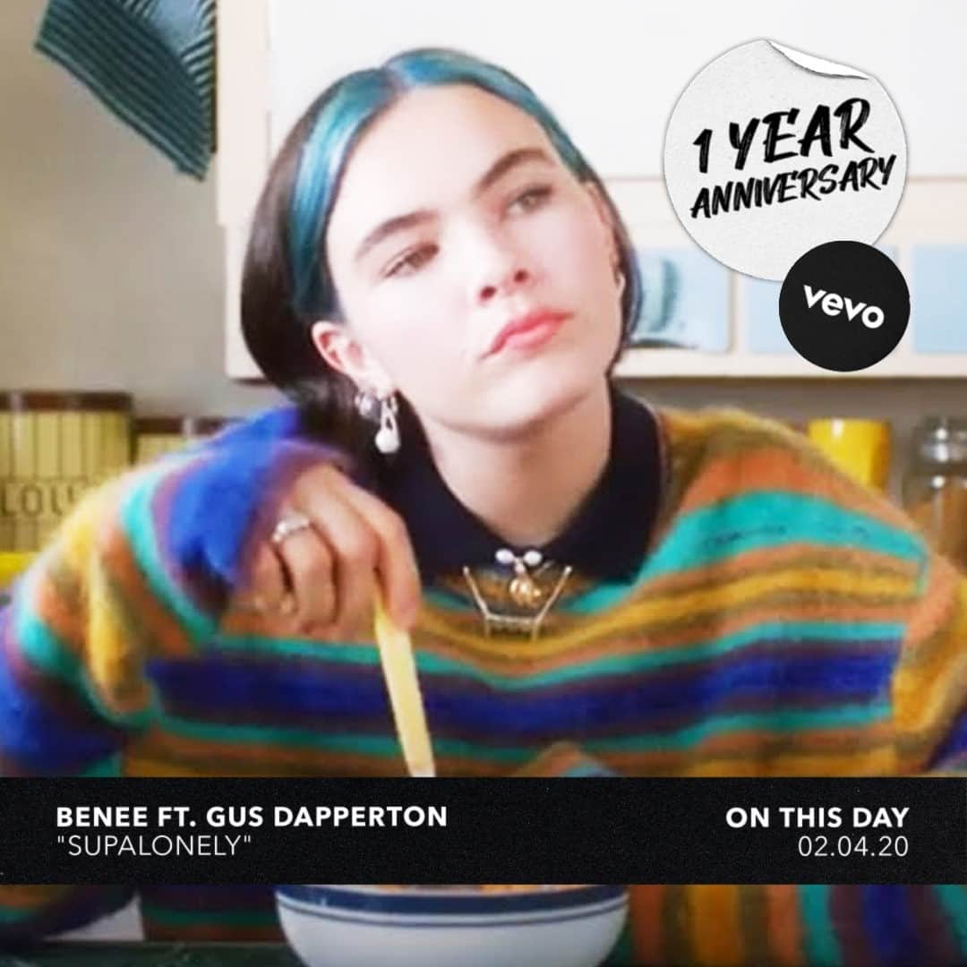 Vevoさんのインスタグラム写真 - (VevoInstagram)「1 year since @BENEEMUSIC dropped her addictive single "Supalonely" ft. @gusdapperton​ 🔥 Play it one more time! ⠀⠀⠀⠀⠀⠀⠀⠀⠀ ▶️[Link in bio] #benee #gusdapperton」2月5日 8時01分 - vevo