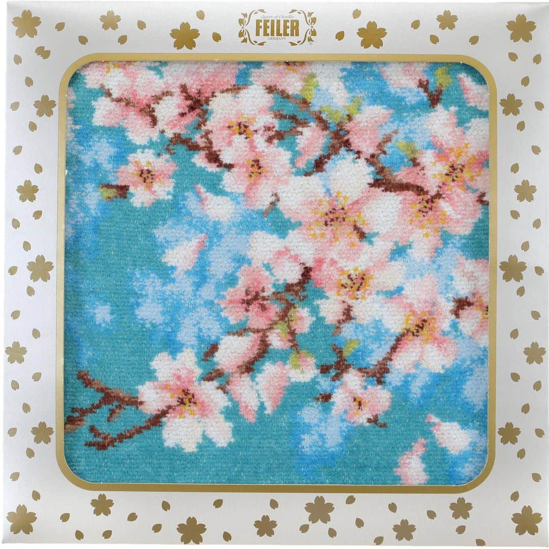 フェイラー（FEILER）さんのインスタグラム写真 - (フェイラー（FEILER）Instagram)「【FEILER限定商品 SAKURAハンカチ】 桜の #開花予想 に #春一番  少しずつ春が近づいてきていますね！ フェイラーの桜は今年も開花(発売)しました🌸 デザインは2つ、日本でデザインされたネイビーとドイツでデザインされたターコイズブルーです。  オリジナルパッケージ入りなので、ギフトにもおすすめです。 人気商品につき、お早めのお買い求めがおすすめです。  フェイラー銀座本店、全国百貨店フェイラーショップ、フェイラー公式オンラインショップにて好評販売中。  SAKURAハンカチ ドイツデザイン ターコイズブルー 各¥2,420(税込)  約25×25cm オリジナルパッケージ入  ※お買い上げいただきましたハンカチの売上の一部を、新型コロナウイルス感染症対策を含む赤十字諸活動全般に役立てていただくため、日本赤十字社に寄付いたします。 (2021年4月30日までにお買い上げいただいたハンカチの売上を対象といたします)  #サクラ #sakura #サクラハンカチ #フェイラーの桜 #桜 #ハンカチ #限定商品 #ギフト #花柄  #ドイツ #シュニール織 #フェイラー銀座本店 #全国有名百貨店フェイラーショップ #フェイラー公式オンラインショップ #フェイラー #FEILER #ライフスタイルブランド #暮らしを楽しむ #ハンカチはフェイラーと決めています」2月5日 8時41分 - feiler_jp