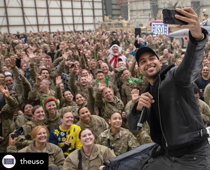 ケリー・ピックラーさんのインスタグラム写真 - (ケリー・ピックラーInstagram)「Always honored to support our military however I can. Thanks for the opportunity @theUSO and congrats on the 80th anniversary! 🇺🇸  . Regram • @theuso • The USO is proud to announce multi-tour veterans country singer @kelliepickler and actor @wilmervalderrama as our new USO Global Ambassadors. In honor of the USO's 80th anniversary, Pickler and Valderrama will help lead the effort for Americans to give more than thanks to our military community. Visit the link in our bio to find out more.   #MoreThanThanks #USO #BeTheForce #KelliePickler #WilmerValderrama #military #supportourtroops」2月5日 9時05分 - kelliepickler