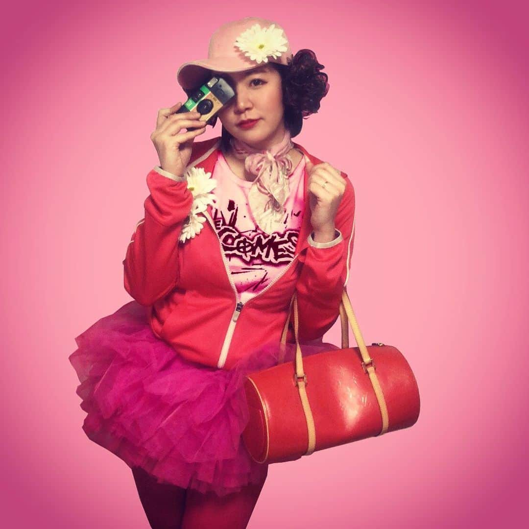 ちゃんまいさんのインスタグラム写真 - (ちゃんまいInstagram)「#pink  #ベッドイン #japanese #sexy #idol」2月5日 1時13分 - dakko_shite_cho3