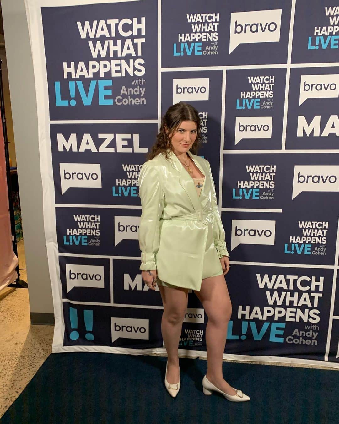 のインスタグラム：「1 year ago today I was living my dream life dressed like a pastel mob wife in NYC on @bravowwhl. swipe to last slide to see how I’m living now (it’s still a dream life tbh, just looks a lot different 🧚🏼‍♀️)」