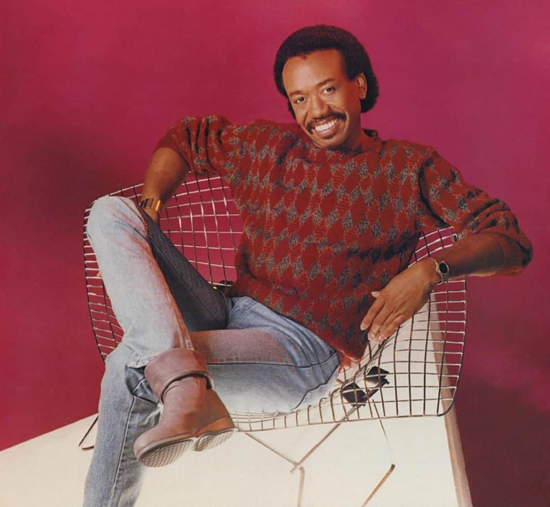 アース・ウィンド・アンド・ファイアーのインスタグラム：「2016 took some of the most loved musicians on the planet, from Prince to David Bowie to Phife to Glenn Frey, and our guiding light Maurice White, who left on this day, 5 years ago. Rest in Love」