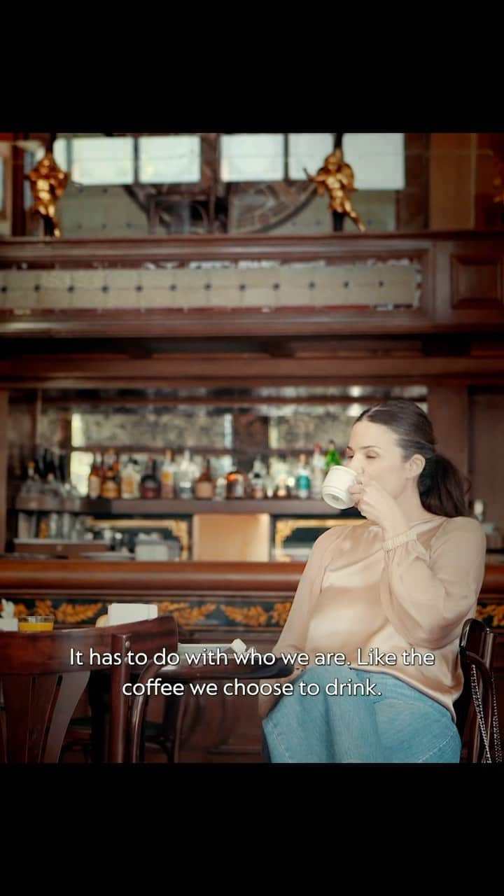 Nespressoのインスタグラム：「"I love that Nespresso chose Buenos Aires to release a coffee  that captures the spirit of my city.  And now, the best thing is that we can have a taste of Buenos Aires at home".  Our #WorldExplorations tour ends with @carina.michelli at Buenos Aires.  Which one of our 6 Lungos is your favourite?  #Nespresso #NespressoWorldExplorations #WorldExplorations #BuenosAiresLungo」
