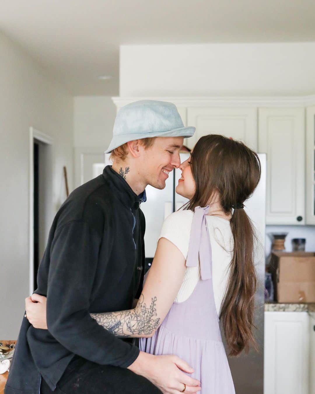 Acacia Brinleyのインスタグラム：「Love of my frickin life」