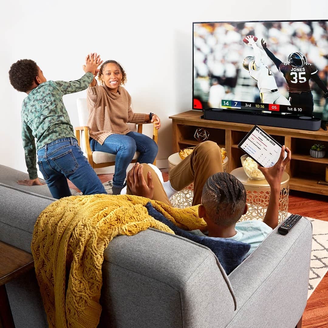 Wal-Mart Stores, Incのインスタグラム：「Call this living room "everything but the stadium." Call this game-day tech "brand spanking new." 🏈」