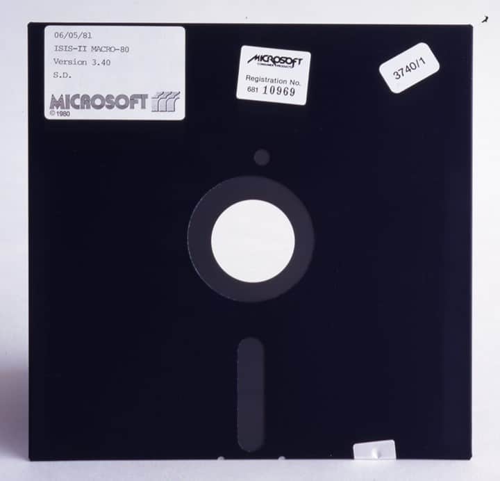 Microsoftさんのインスタグラム写真 - (MicrosoftInstagram)「This could be an album cover. 💾」2月5日 2時45分 - microsoft
